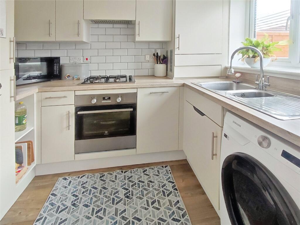 Additional image 4 of Amsbridge Crescent, Wick, Littlehampton