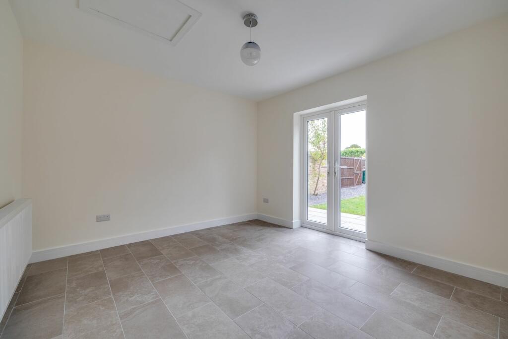 Additional image 15 of Upton Lane, Upton, CH2