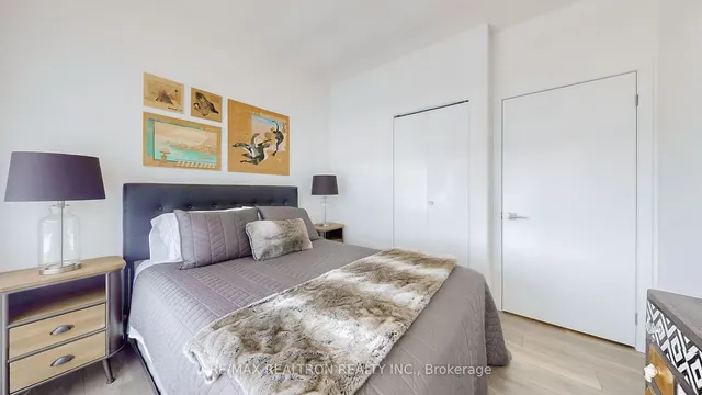 Additional image 2 of 49 East Liberty St Unit 1102