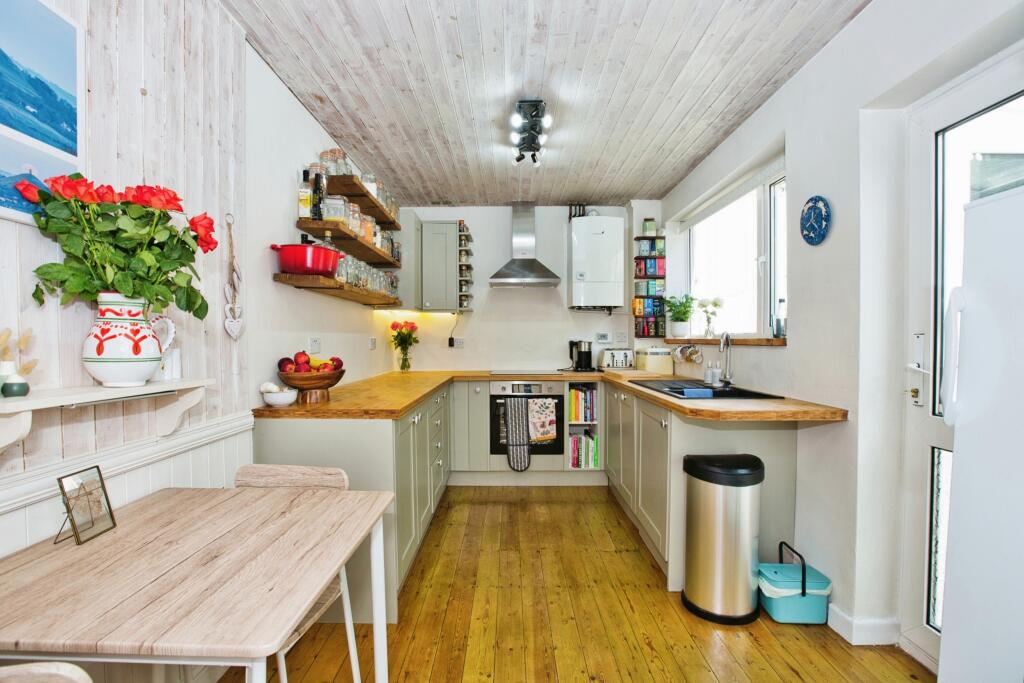 Additional image 4 of Hamlyn Road, Somerset, BA6