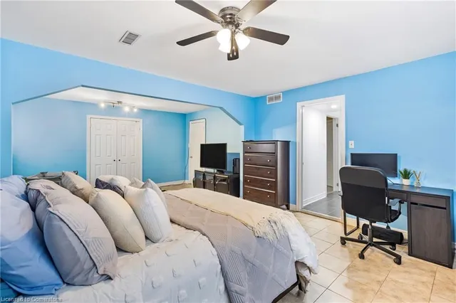 Additional image 29 of 739 Mud St