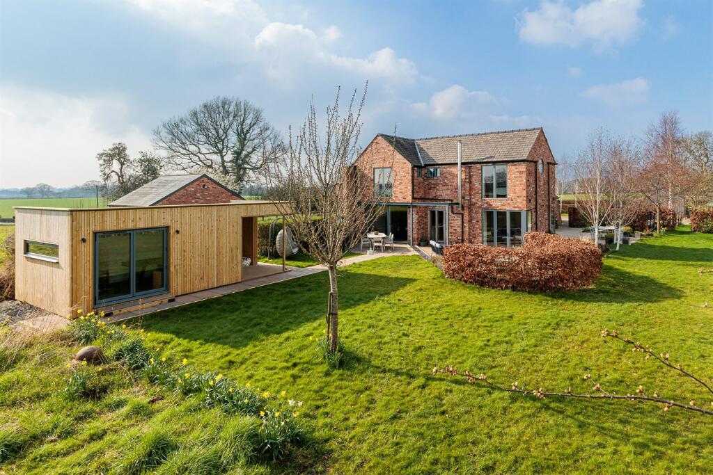 Additional image 4 of Heath Lane, Great Barrow, Chester