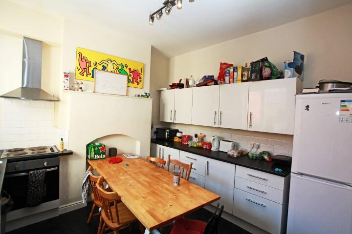 Additional image 4 of STUDENTS - NEW STATION ROAD, FISHPONDS