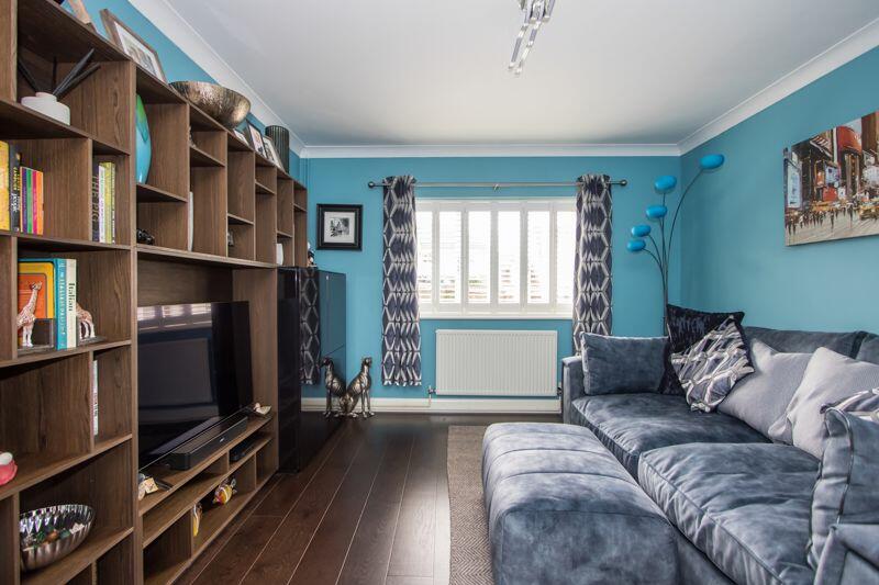 Additional image 6 of Cog Road, Sully