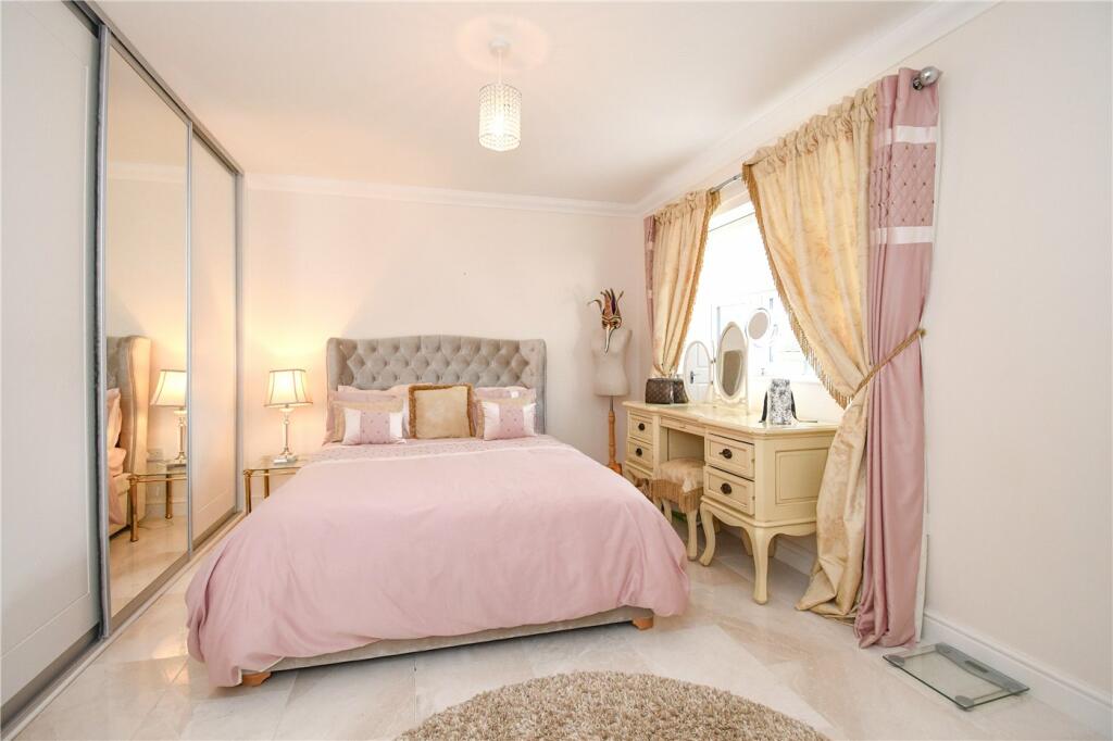 Additional image 21 of Neston Road, Willaston, Neston