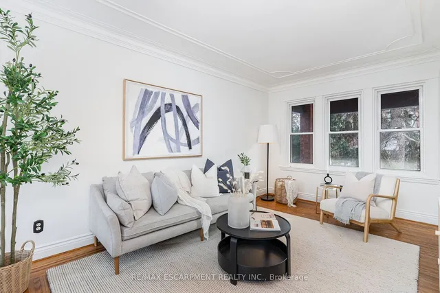 Additional image 3 of 166 Rothsay Ave