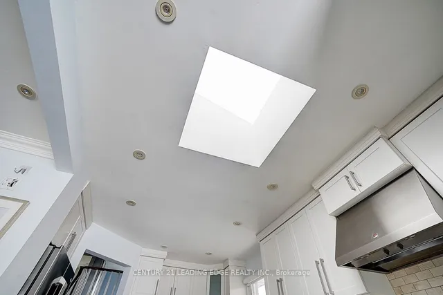 Additional image 12 of 234 Shaughnessy Blvd