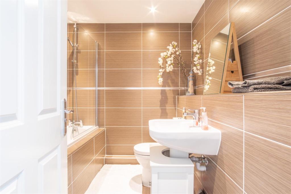 Additional image 17 of Mostyn House, Parkgate, Neston