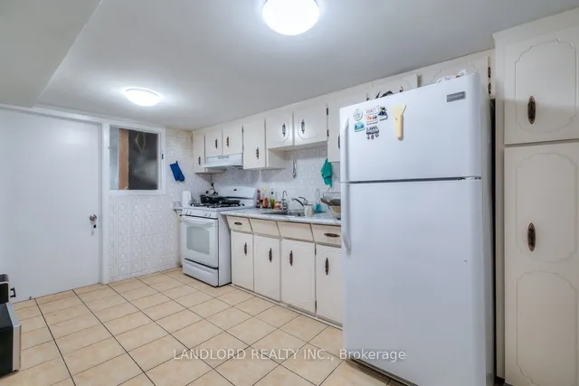 Additional image 12 of 298 Hullmar Dr