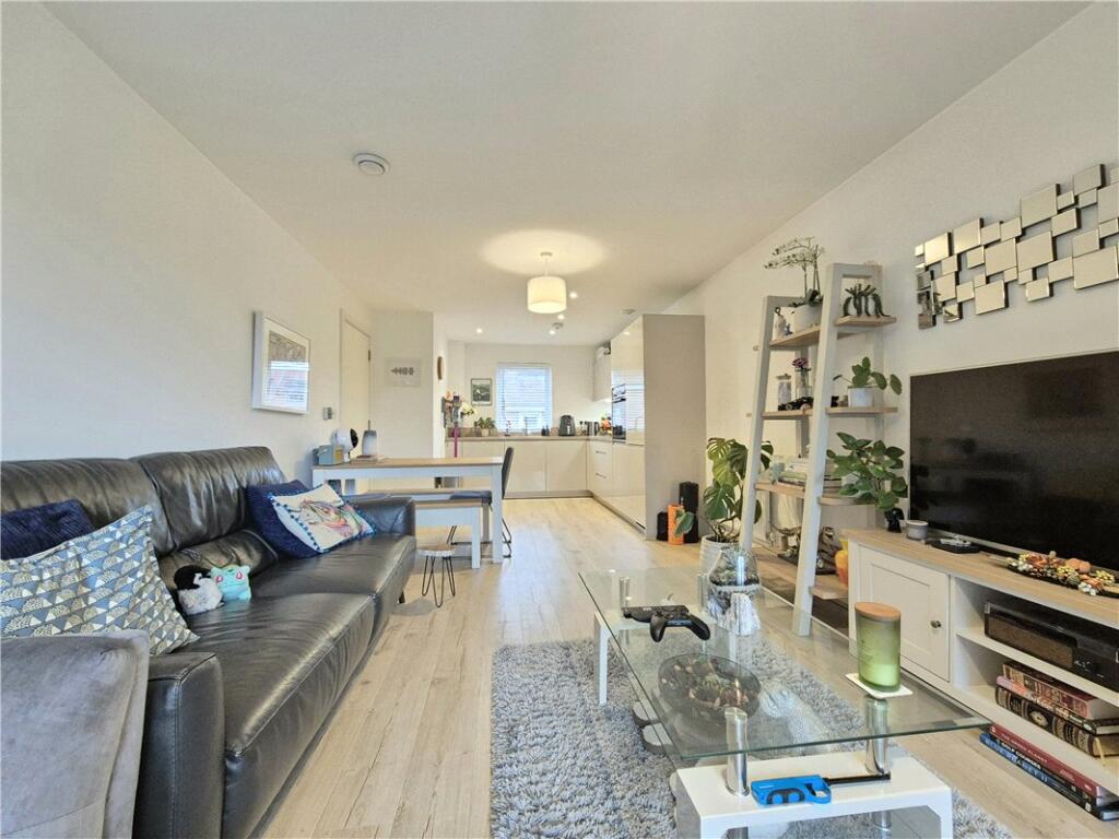 Additional image 10 of Cottonwood Close, Farnborough, Kent, BR6