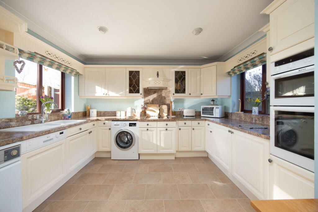 Additional image 11 of School Close, Keevil, Wiltshire, BA14 6SB