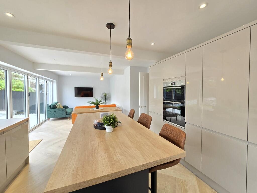 Additional image 4 of Somerset View, Sully, Penarth