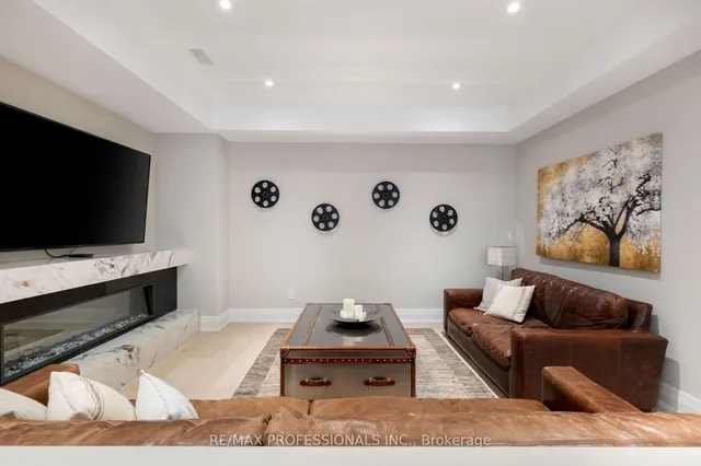 Additional image 28 of 10 Shand Ave