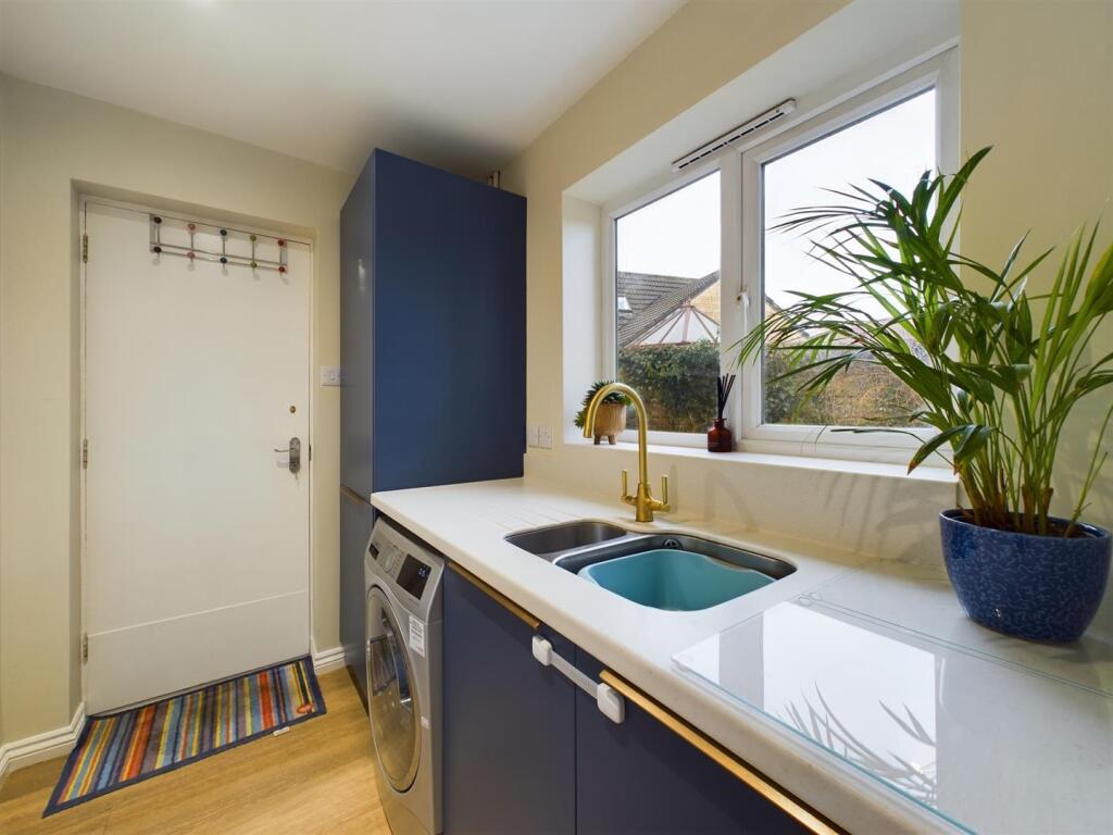 Additional image 9 of 14 Gunning Close, Bristol