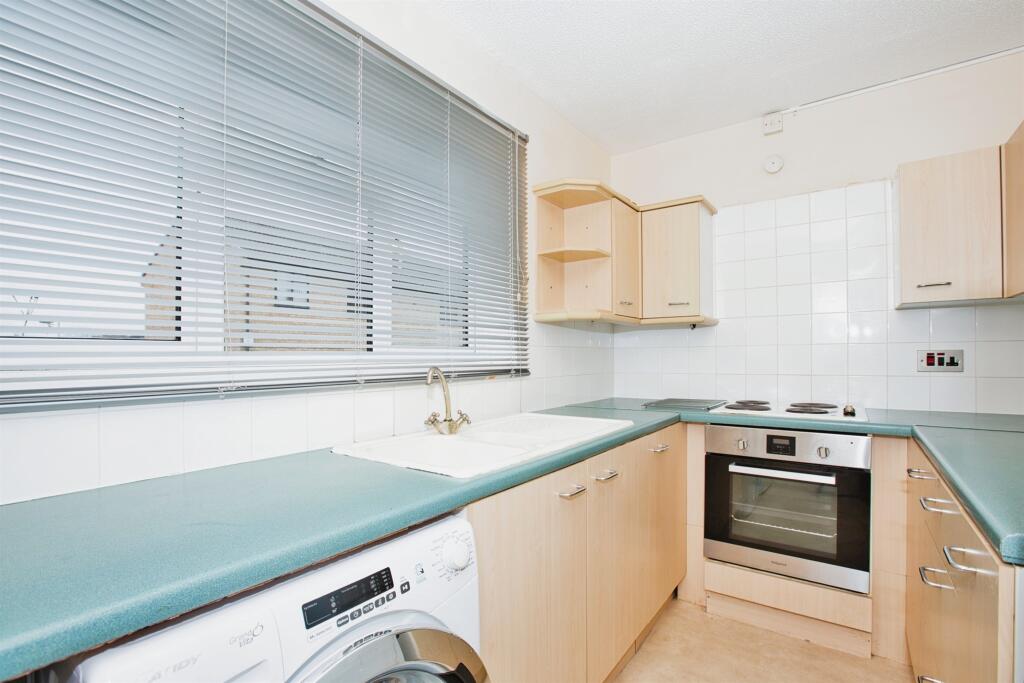 Additional image 7 of Kiddles, Yeovil