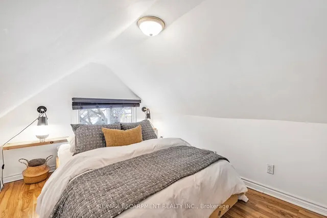 Additional image 12 of 37 East 23rd St