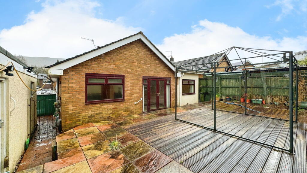 Additional image 32 of Birch grove, Landare