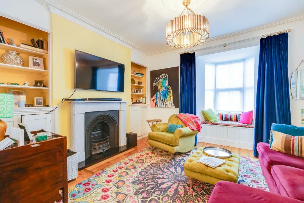 Additional image 8 of High Street, Cowbridge, Vale of Glamorgan, CF71 7AD