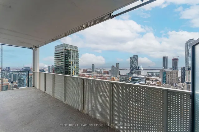Additional image 27 of 20 Lombard St Unit 3603