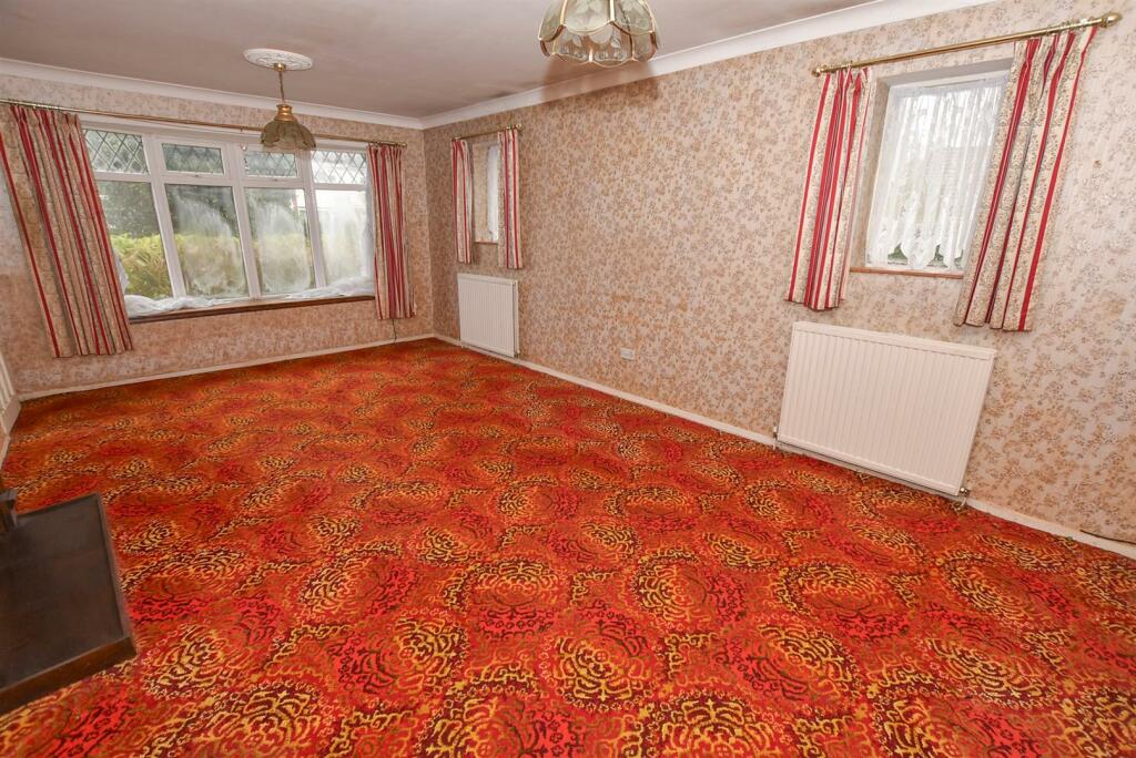 Additional image 2 of Alistair Drive, Bromborough