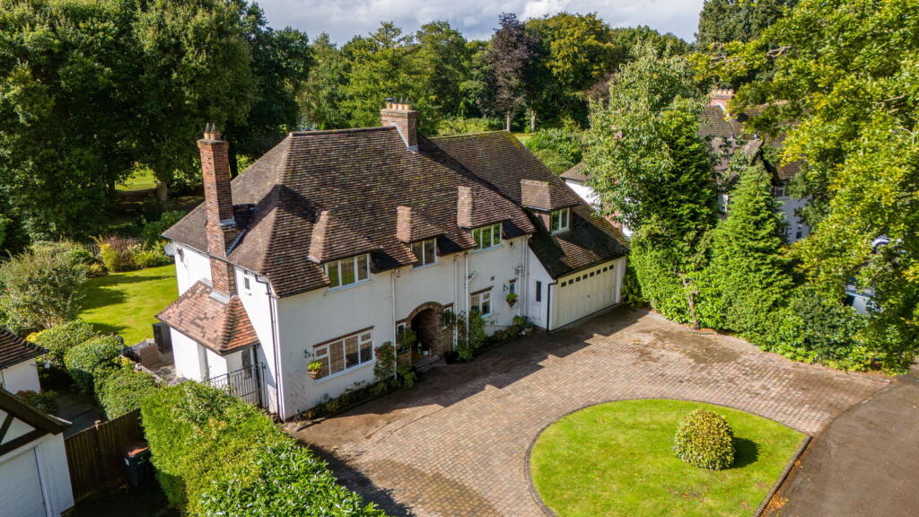 Greenside House, Moor Hall Drive, Sutton Coldfield, B75 6LS