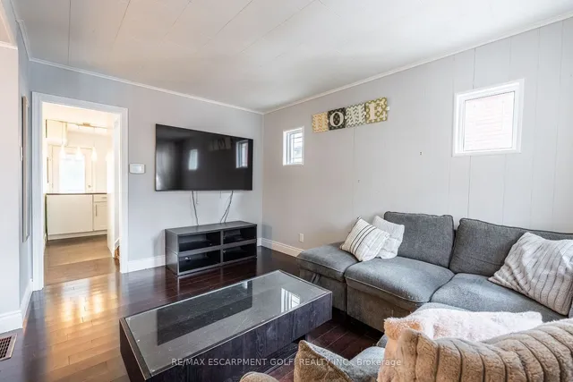 Additional image 9 of 303 HOUGHTON Ave