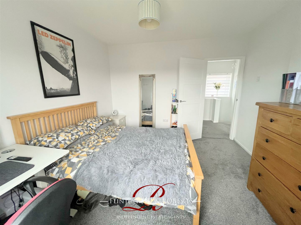 Additional image 13 of Sixth Avenue, Flint