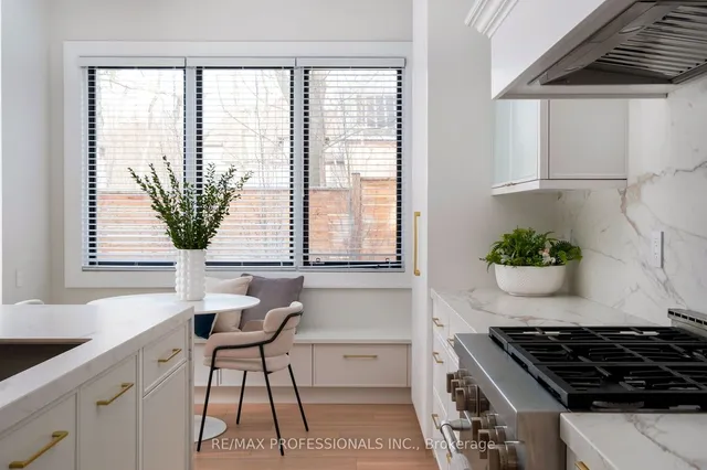 Additional image 11 of 10 Shand Ave