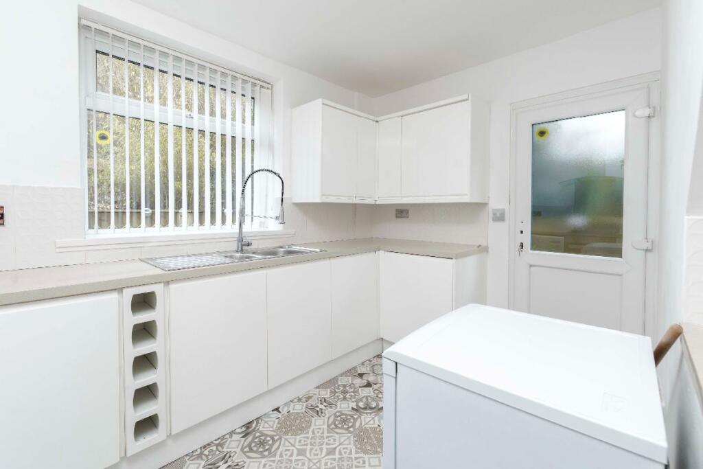 Additional image 11 of Maen Ganol, Trelewis, Treharris