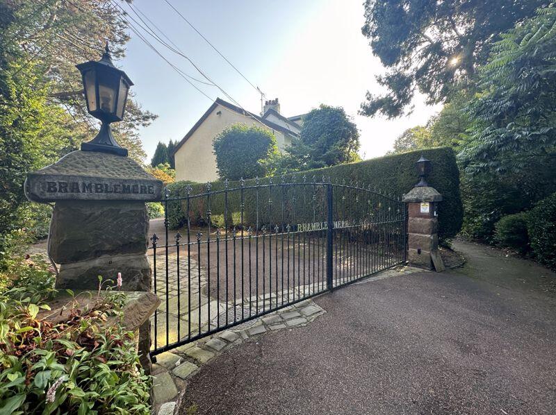 Additional image 62 of Tower Road North, Heswall, Wirral