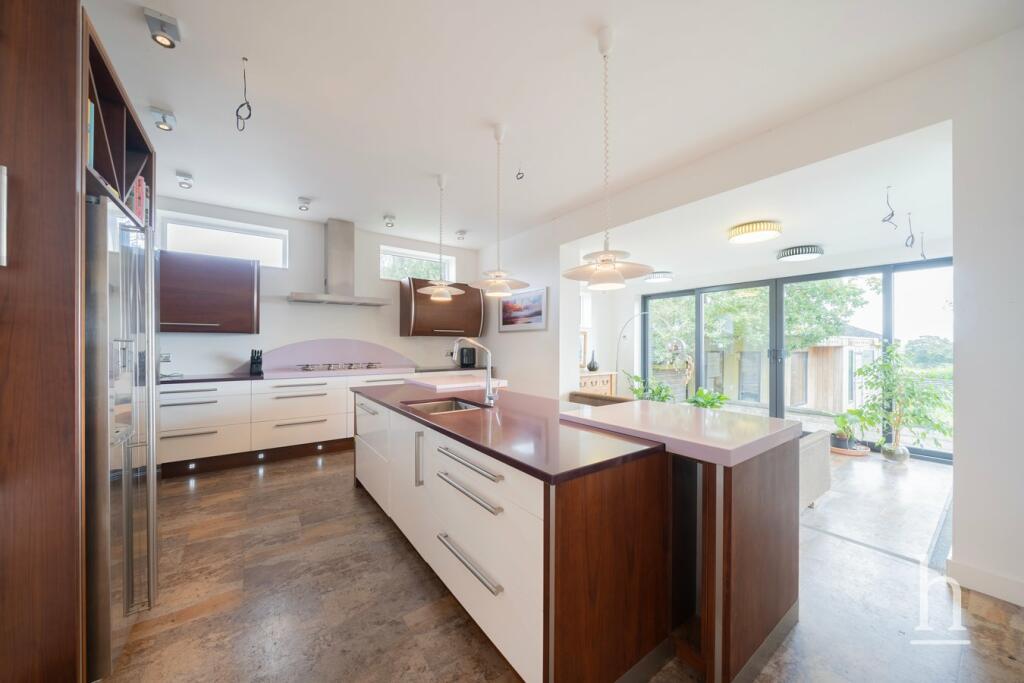 Additional image 5 of Napps Way, Heswall, CH61