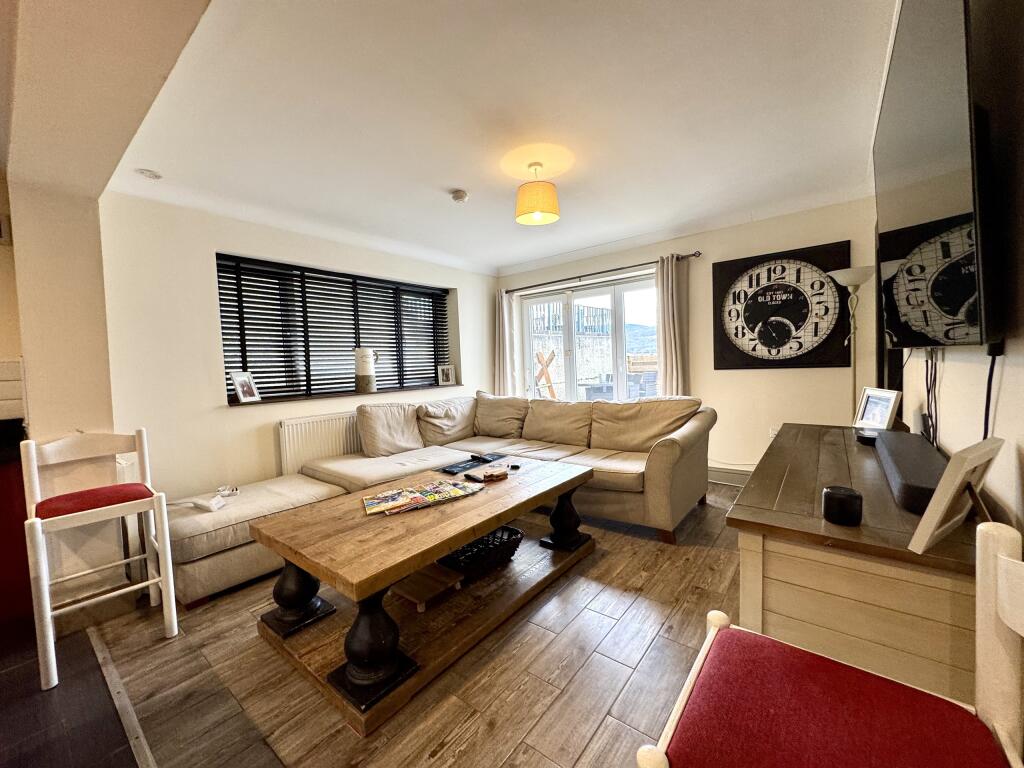 Additional image 34 of Sandbrook Villas, Courtland Terrace, Merthyr Tydfil, CF47 0DQ