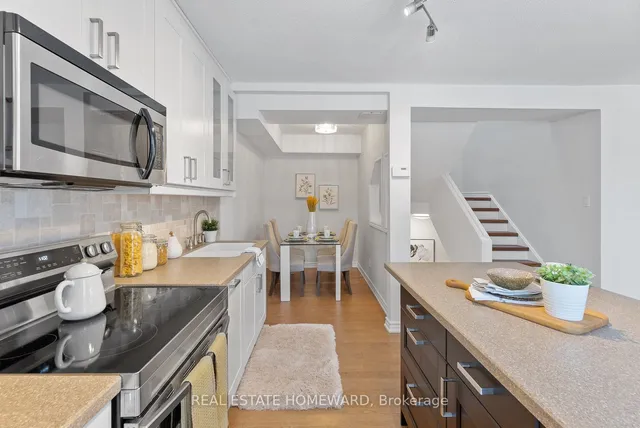 Additional image 17 of 75 Upper Canada Dr Unit 1