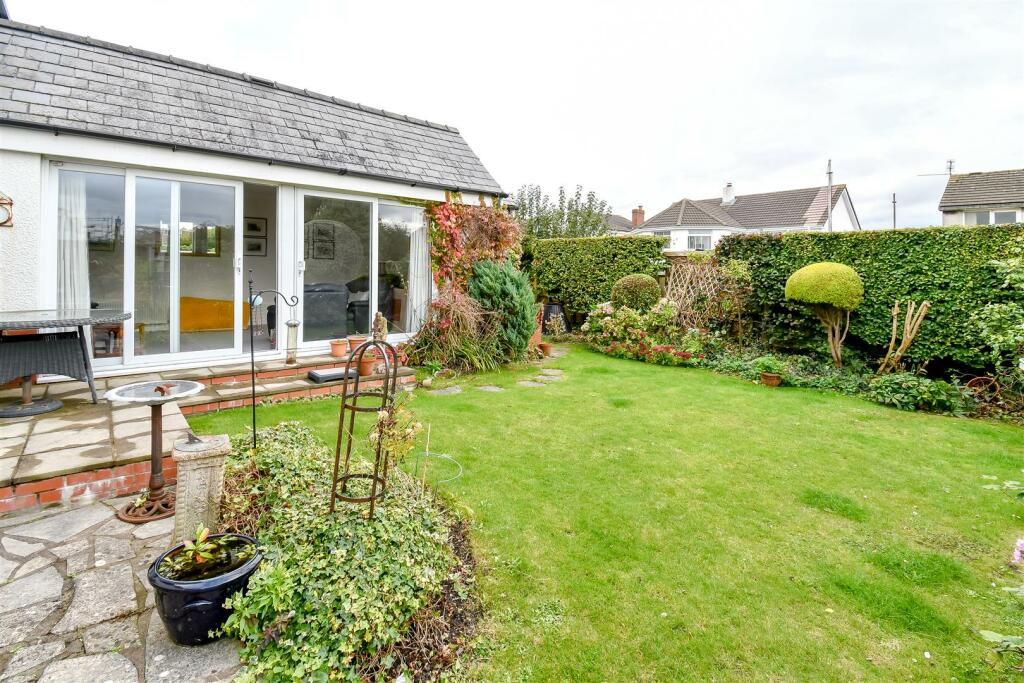 Additional image 15 of Trem Y Don, Barry