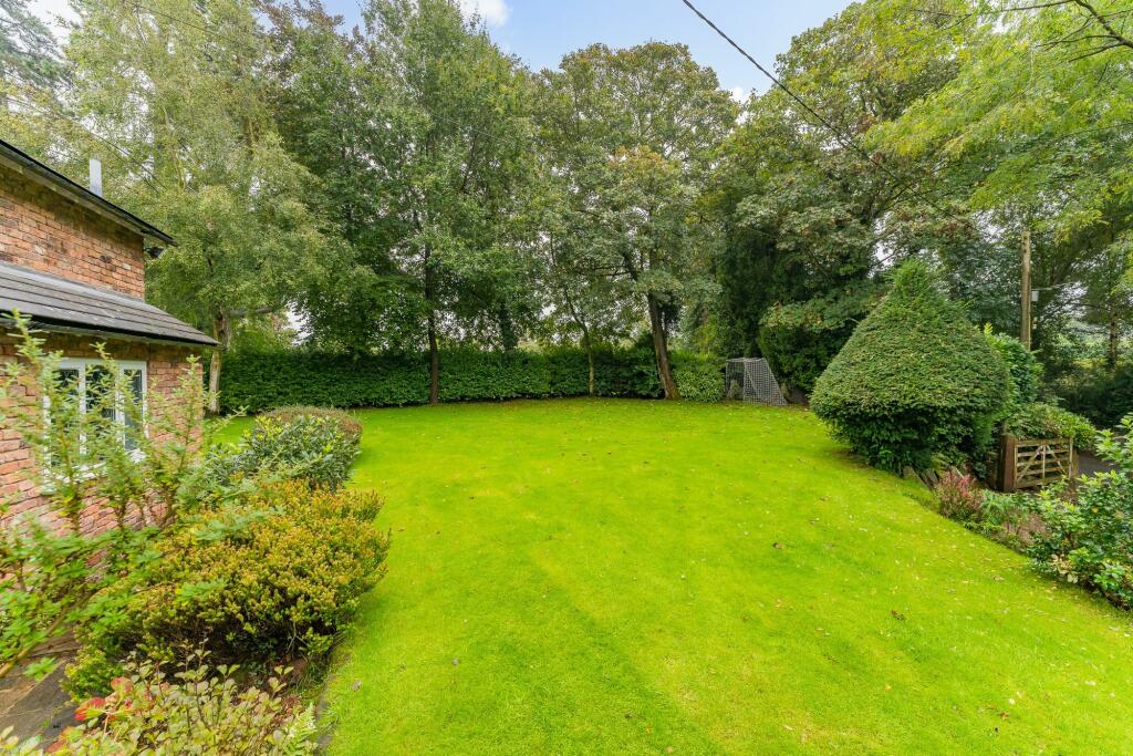 Additional image 40 of Large private plot in desirable Churton village