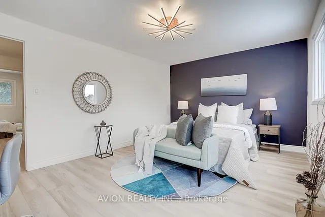 Additional image 11 of 250 Sprucewood Crt