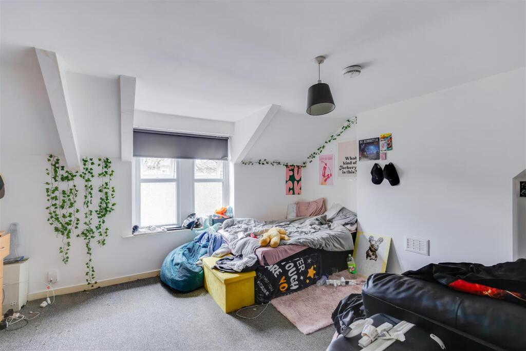 Additional image 20 of Richmond Road, Cardiff