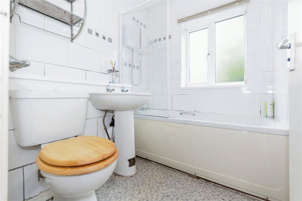 Additional image 11 of Yardley Wood Road, Birmingham, West Midlands, B14