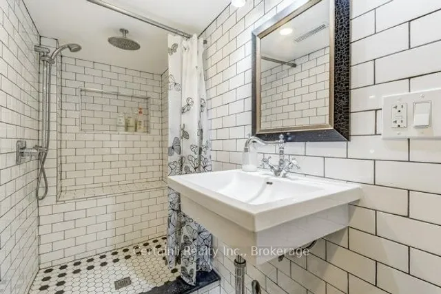 Additional image 32 of 50 Nightingale St