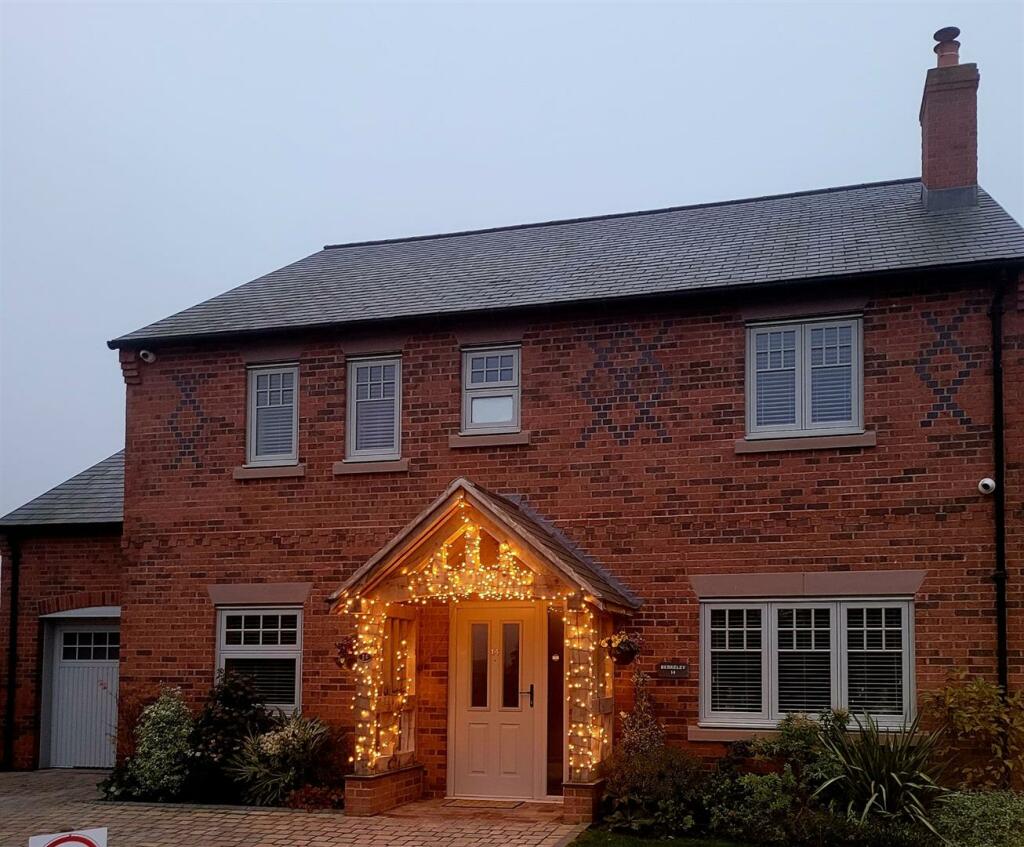 Additional image 33 of Belgrave Garden Mews, Pulford, Chester