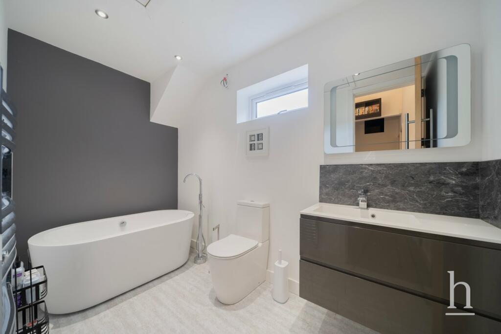 Additional image 7 of Napps Way, Heswall, CH61