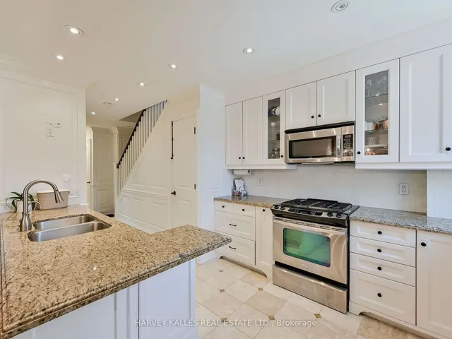 Additional image 13 of 12 Alameda Ave