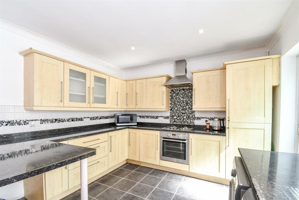 Additional image 3 of Gladstone Road, Barry