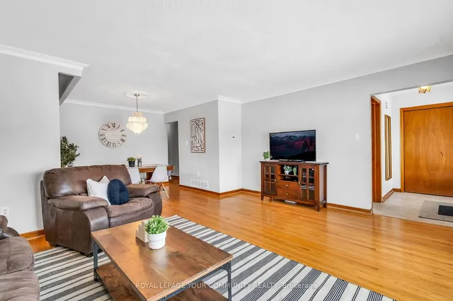 Additional image 12 of 21 Clipper Rd