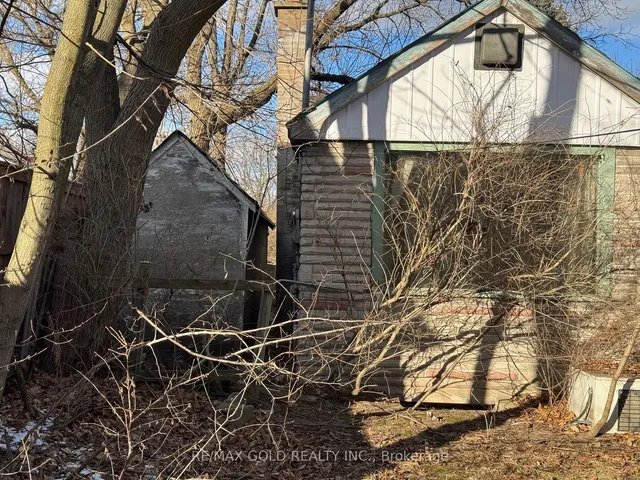Additional image 33 of 1040 Brook View Ave
