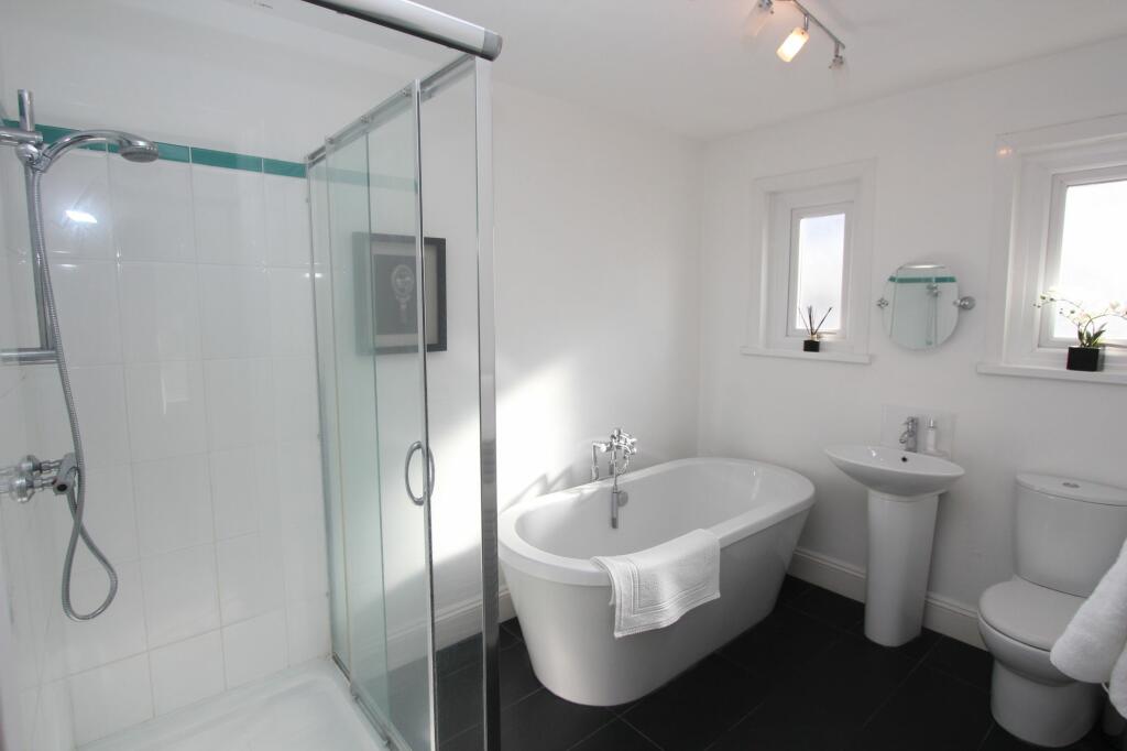 Additional image 12 of Kingswood House, East Street, CF61 1XY