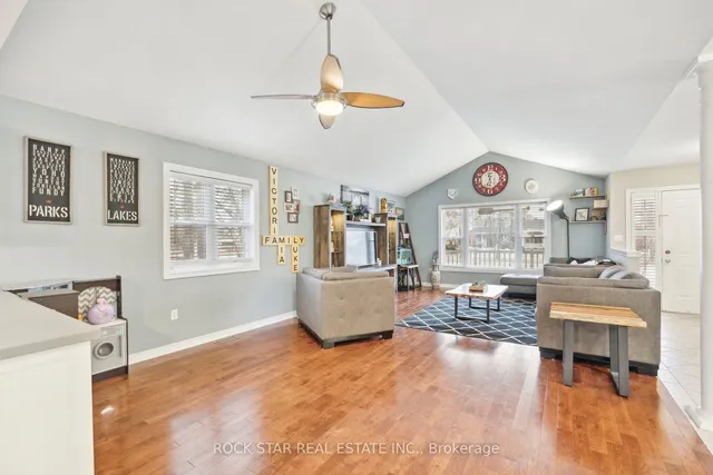 Additional image 9 of 996 BEACH Blvd