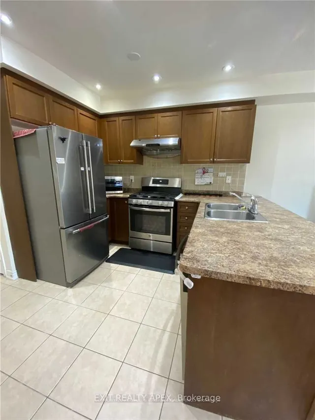 Additional image 7 of 343 Bussel Cres