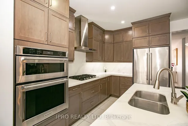 Additional image 26 of 612 Kennedy Circ