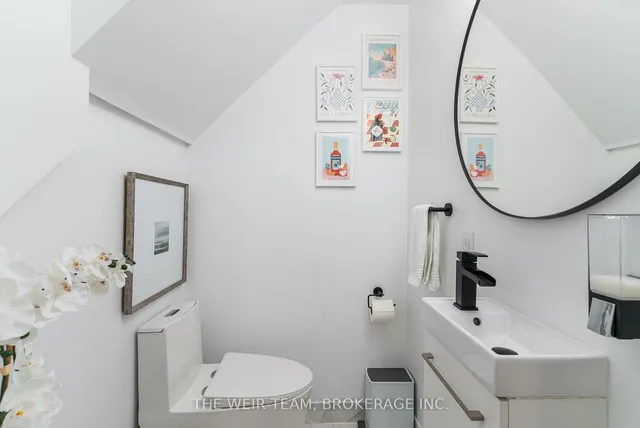 Additional image 12 of 29 Oak Park Ave